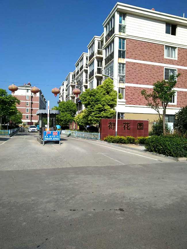 荷花园╱院墙护栏