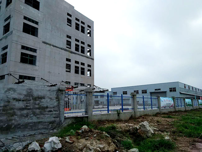 中通快递公司╱院墙护栏